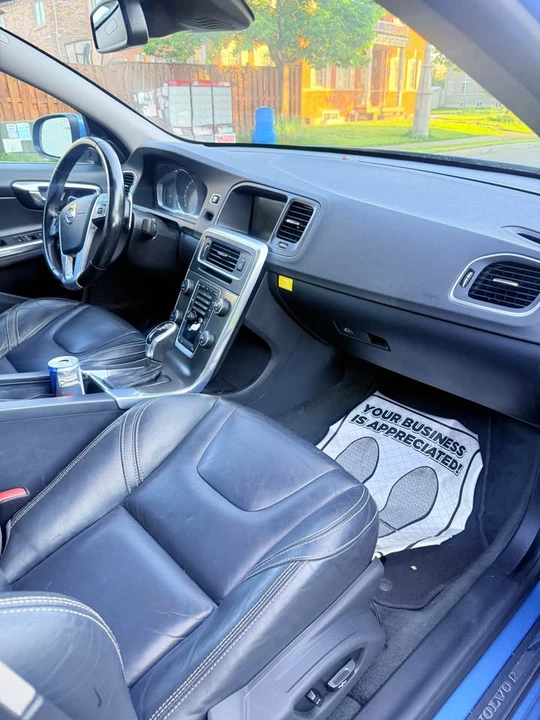 2014 Volvo S60 2nd Gen - Image 10 of 16