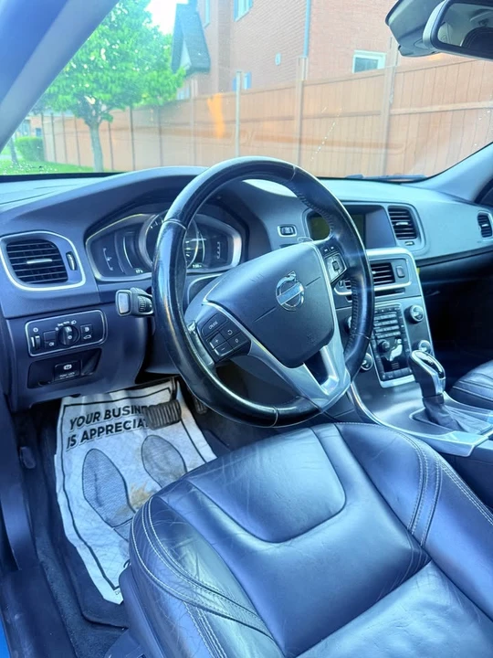 2014 Volvo S60 2nd Gen - Image 9 of 16