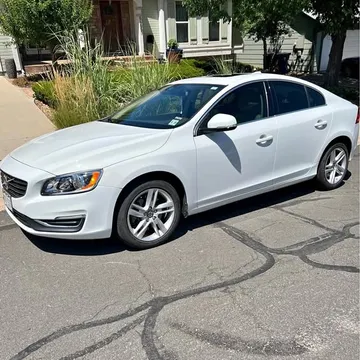 2014 Volvo S60 2.5T Sedan 4D
