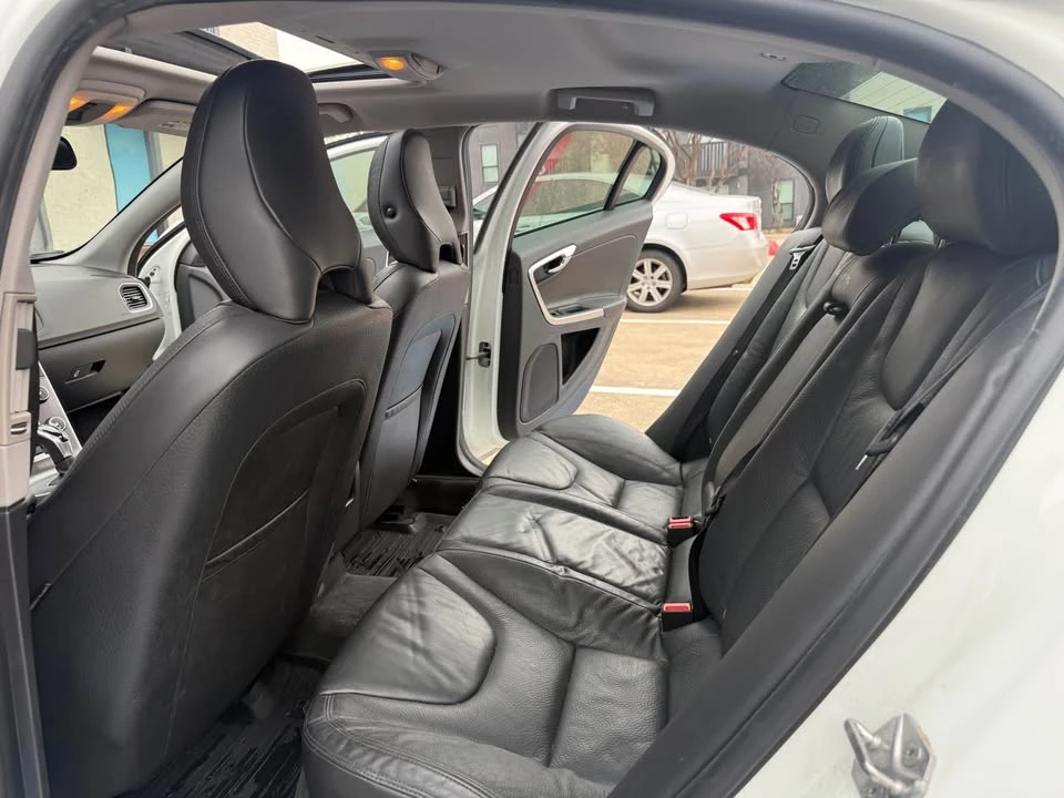 2014 Volvo S60 2nd Gen - Image 14 of 19