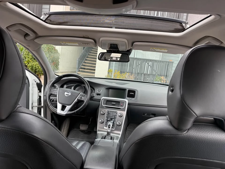 2014 Volvo S60 2nd Gen - Image 9 of 19