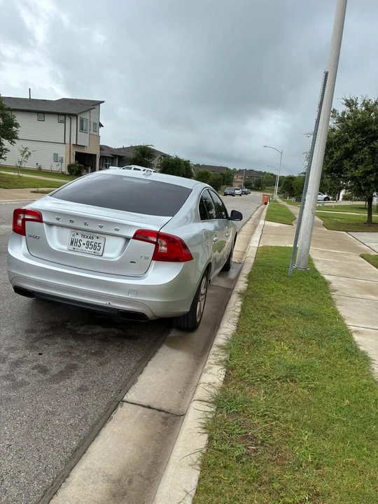 2014 Volvo S60 2nd Gen - Image 4 of 4