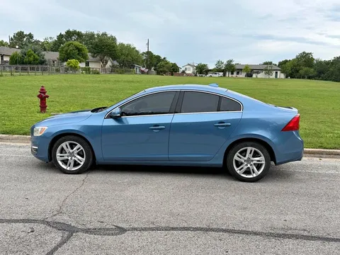 2014 Volvo S60 T5 Platinum Sedan 4D