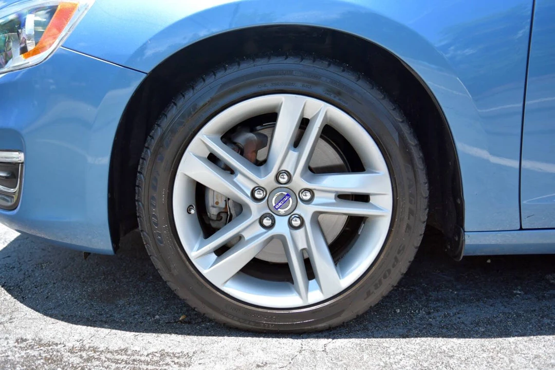 2014 Volvo S60 2nd Gen - Image 10 of 12