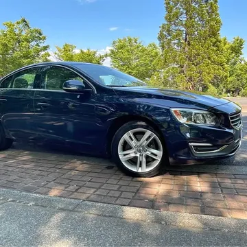 2014 Volvo S60 T5 Premier Plus Sedan 4D