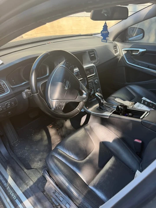 2014 Volvo S60 2nd Gen - Image 3 of 3