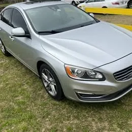 2014 Volvo S60 T5 Sedan 4D