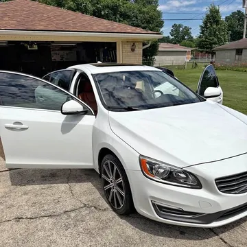2014 Volvo S60 T5 Sedan 4D