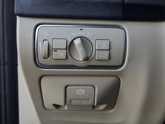 2014 Volvo S60 2nd Gen - Image 28 of 31