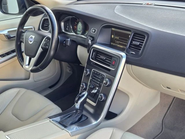 2014 Volvo S60 2nd Gen - Image 20 of 31