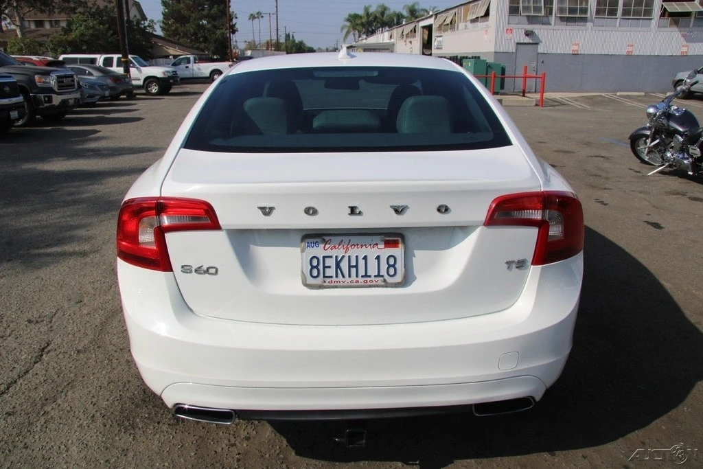 2014 Volvo S60 2nd Gen - Image 5 of 21