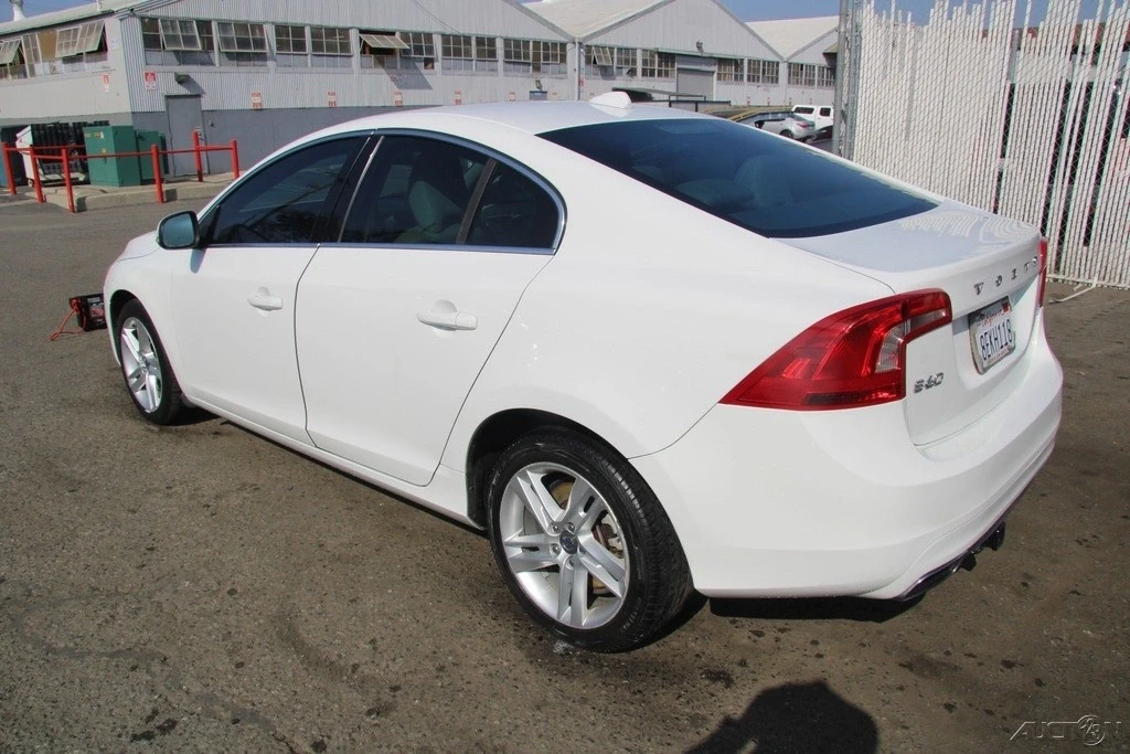 2014 Volvo S60 2nd Gen - Image 4 of 21