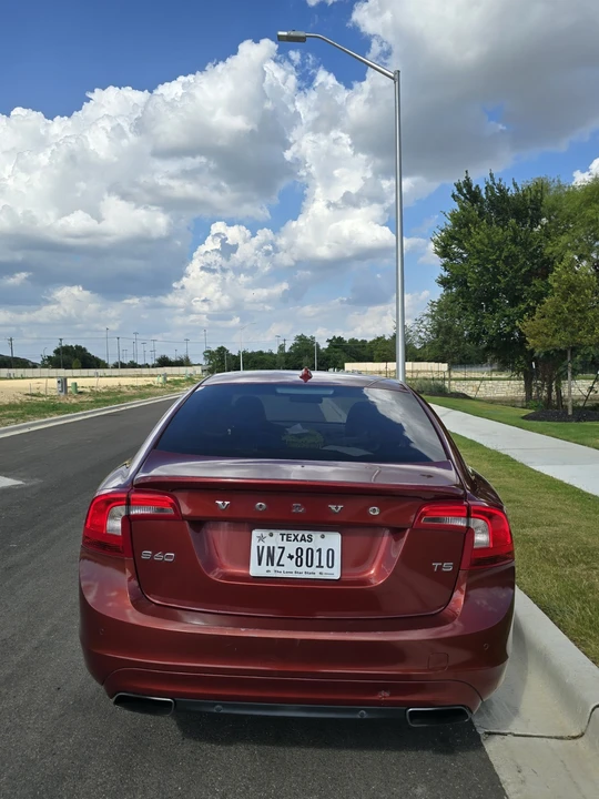 2014 Volvo S60 2nd Gen - Image 7 of 17