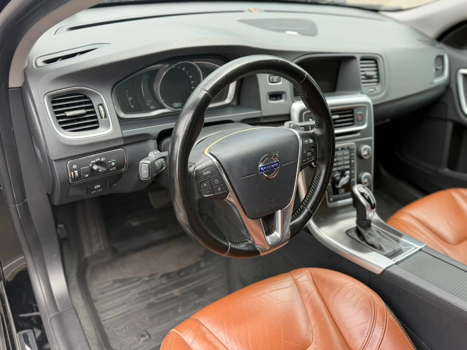 2014 Volvo S60 2nd Gen - Image 11 of 20