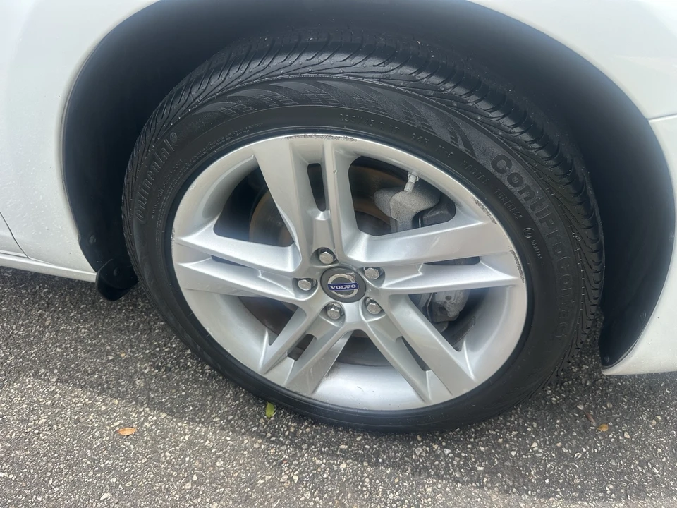 2014 Volvo S60 2nd Gen - Image 10 of 31