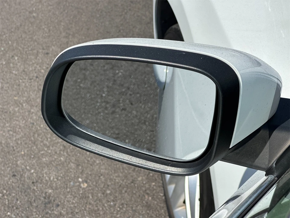 2014 Volvo S60 2nd Gen - Image 9 of 12