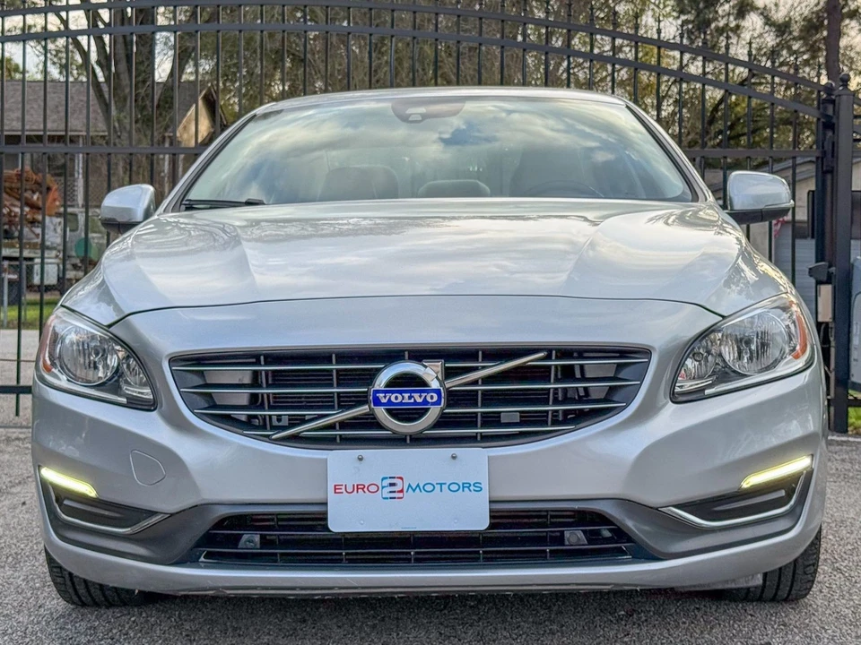 2014 Volvo S60 2nd Gen - Image 2 of 12