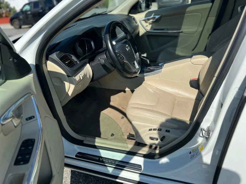 2014 Volvo S60 2nd Gen - Image 11 of 12