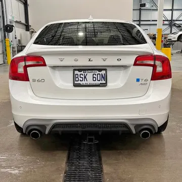 2014 Volvo S60 T6 R-Design