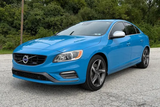 2014 Volvo S60 T6 R-Design Platinum