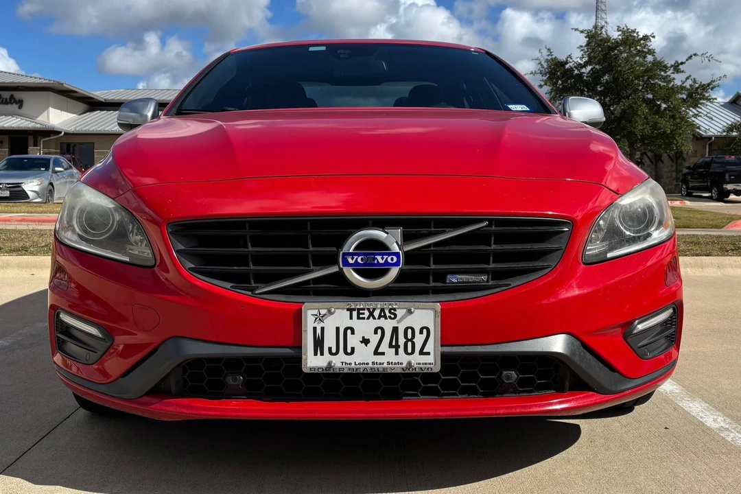 2014 Volvo S60 2nd Gen - Image 2 of 31