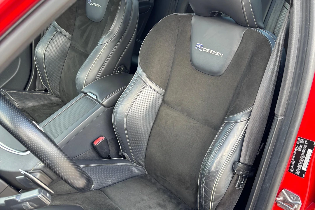 2014 Volvo S60 2nd Gen - Image 31 of 31