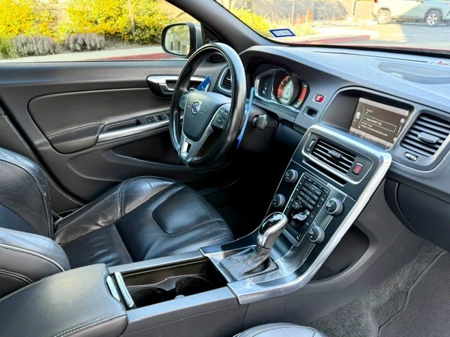 2014 Volvo S60 2nd Gen - Image 11 of 20