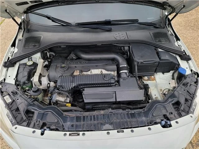2014 Volvo S60 2nd Gen - Image 17 of 21