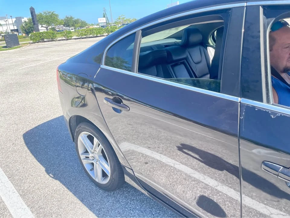 2014 Volvo S60 2nd Gen - Image 2 of 7