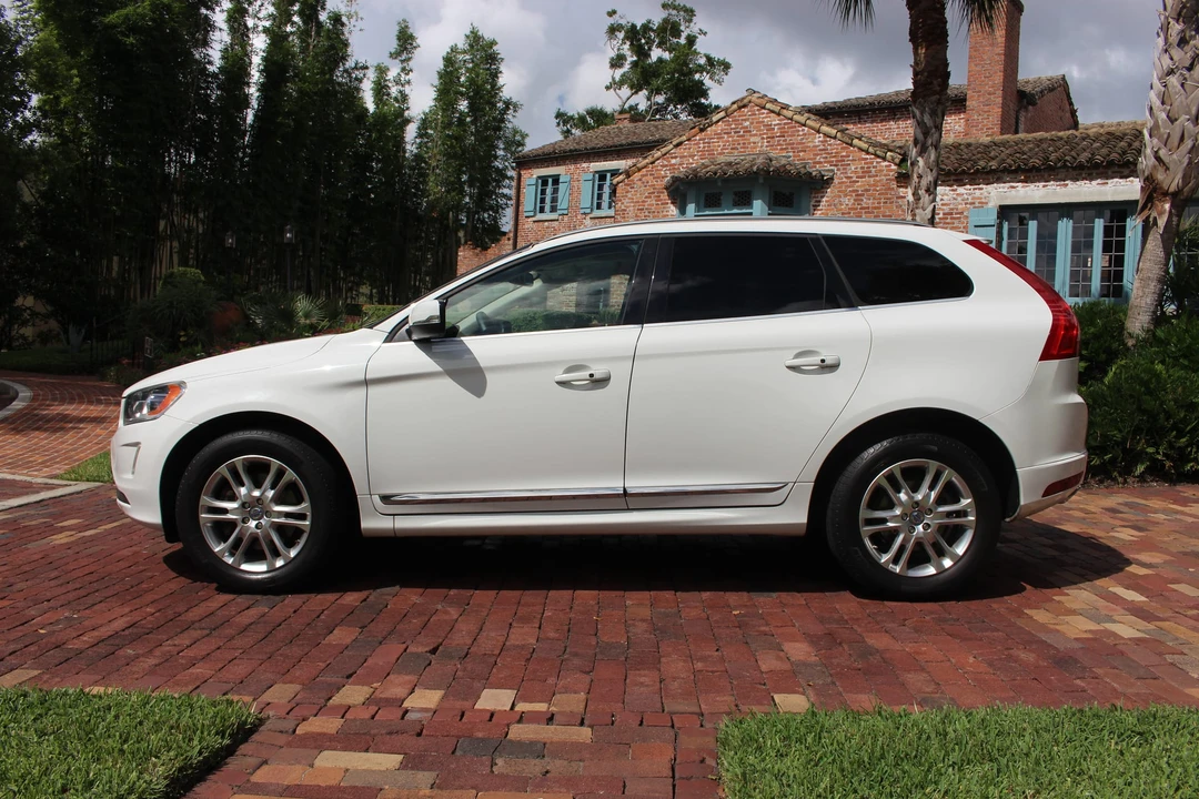 2014 Volvo XC60 1st Gen - Image 31 of 31
