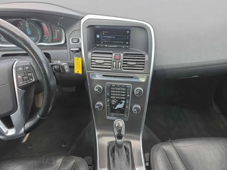 2014 Volvo XC60 1st Gen - Image 15 of 17