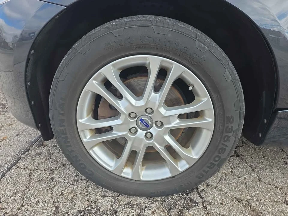 2014 Volvo XC60 1st Gen - Image 17 of 17