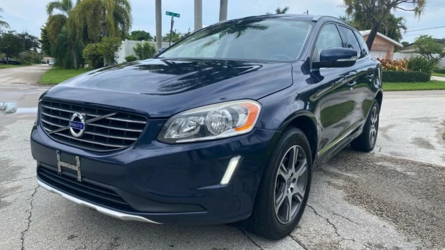 2014 Volvo XC60 1st Gen - Image 10 of 13