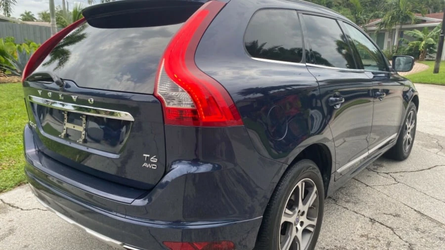 2014 Volvo XC60 1st Gen - Image 4 of 13