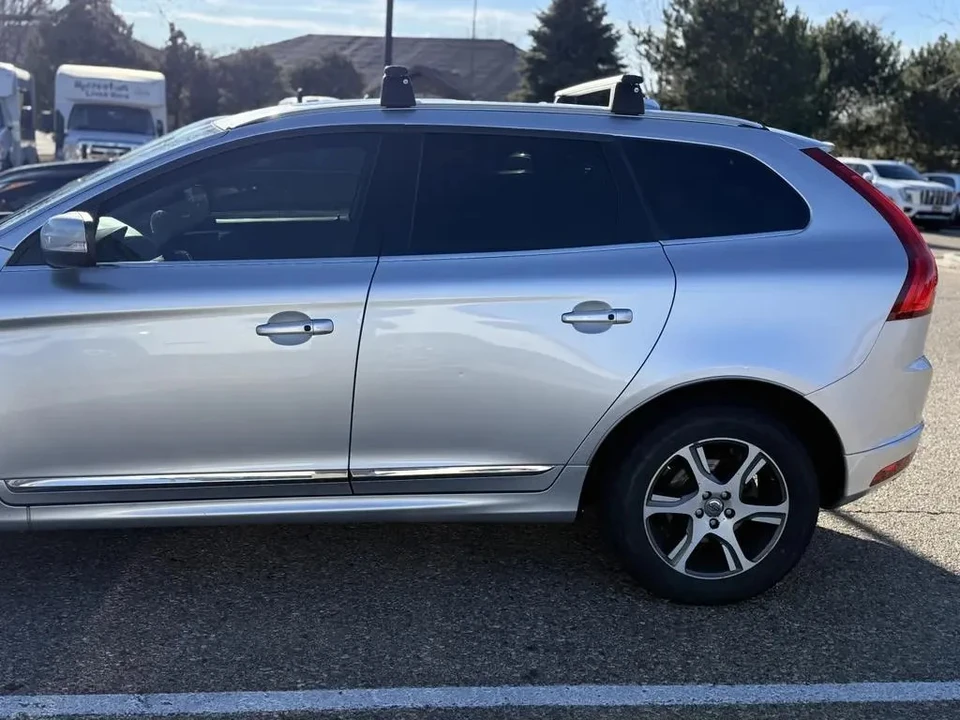 2014 Volvo XC60 1st Gen - Image 12 of 12