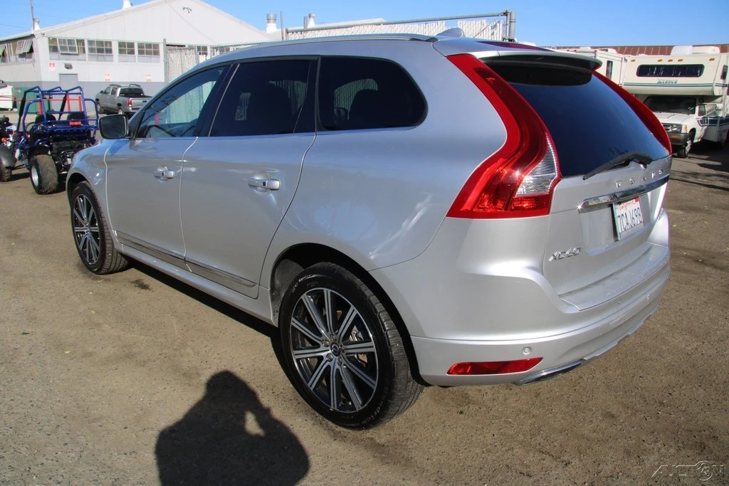 2014 Volvo XC60 1st Gen - Image 5 of 21