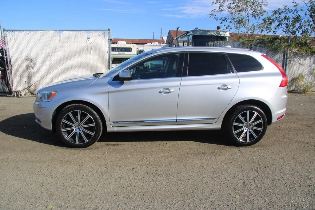 2014 Volvo XC60 1st Gen - Image 3 of 21