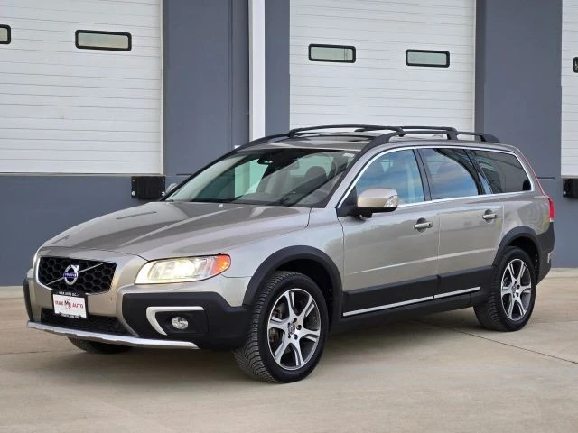 2014 Volvo XC70 3rd Gen - Image 4 of 21
