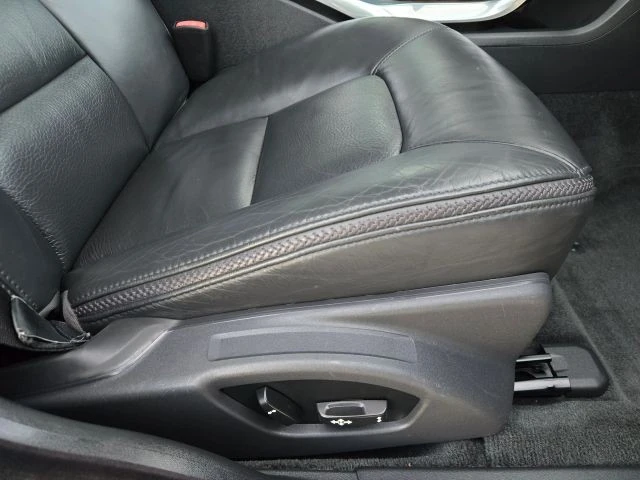 2014 Volvo XC70 3rd Gen - Image 21 of 21