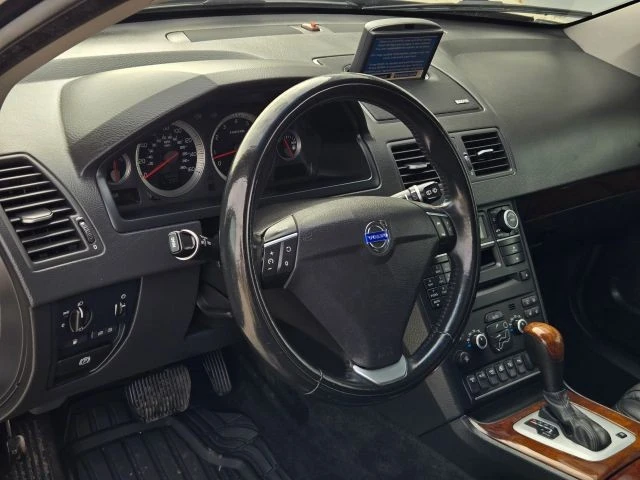 2014 Volvo XC90 1st Gen - Image 11 of 21
