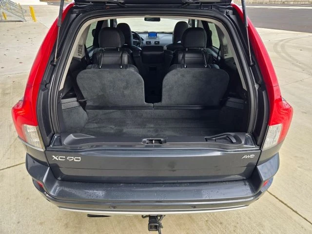 2014 Volvo XC90 1st Gen - Image 16 of 21