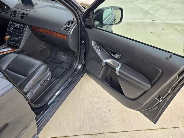 2014 Volvo XC90 1st Gen - Image 21 of 21