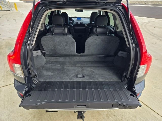 2014 Volvo XC90 1st Gen - Image 17 of 21
