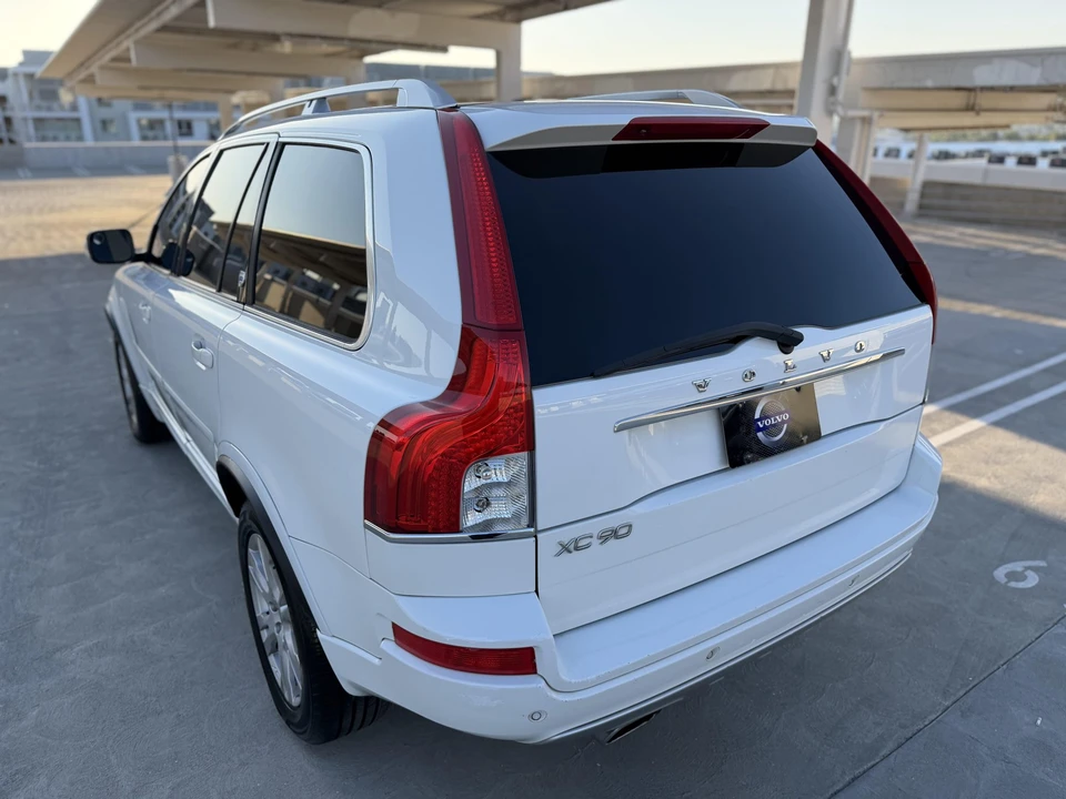 2014 Volvo XC90 1st Gen - Image 21 of 31