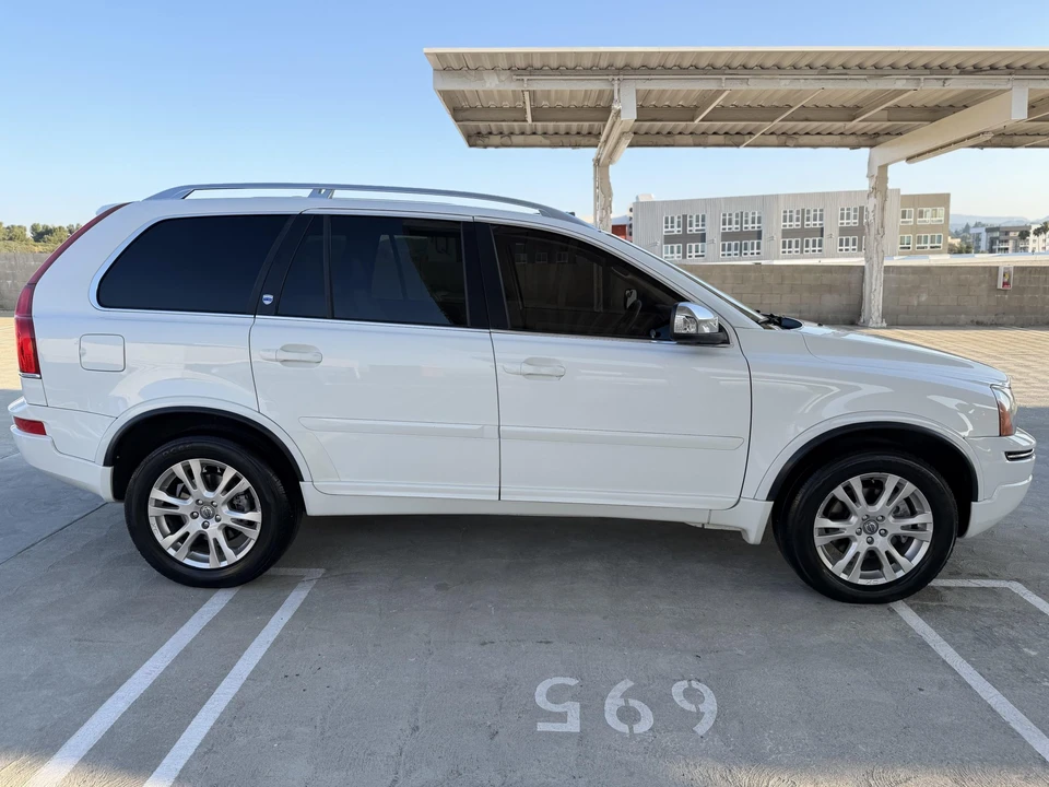 2014 Volvo XC90 1st Gen - Image 31 of 31