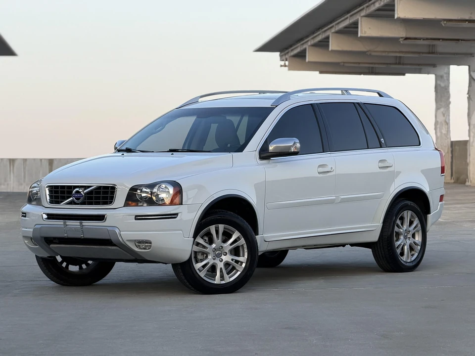 2014 Volvo XC90 1st Gen - Image 11 of 31