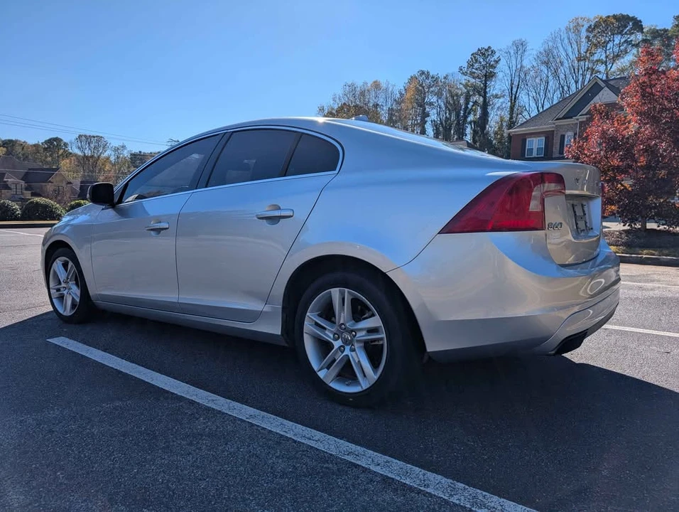 2014 Volvo S60 2nd Gen - Image 5 of 10