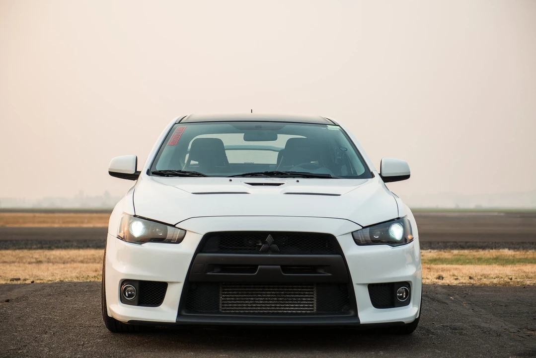 2014 Mitsubishi Lancer Evolution X 9th Gen - Image 6 of 11