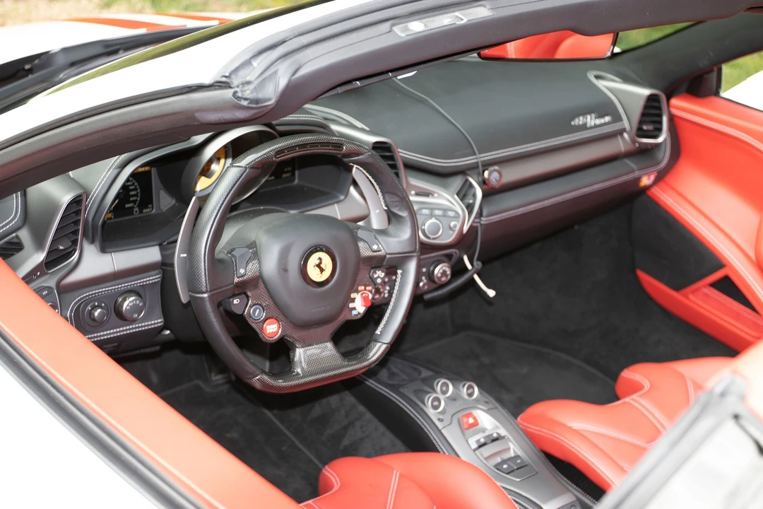2014 Ferrari 458 Spider - Image 13 of 20