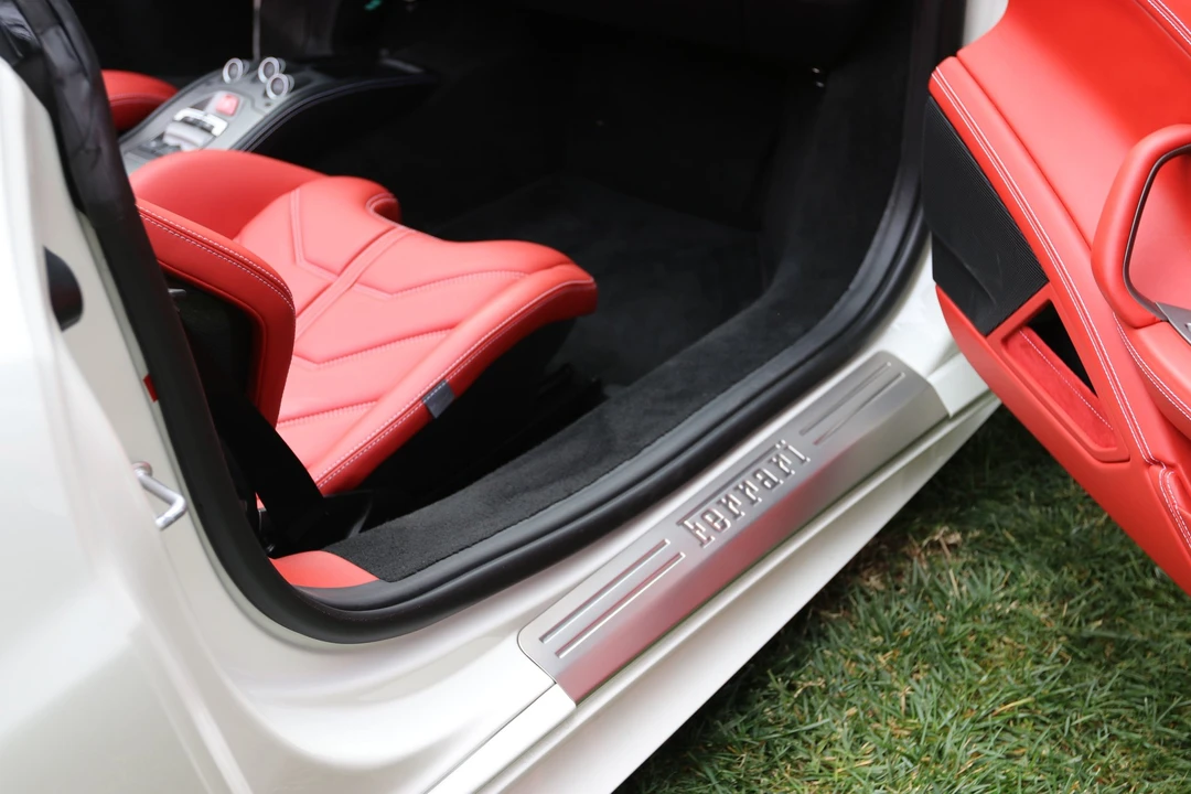 2014 Ferrari 458 Spider - Image 14 of 20